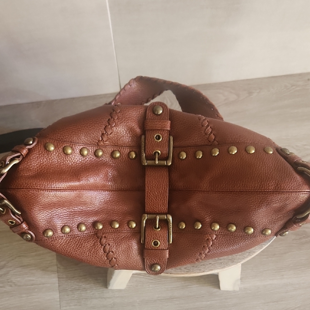 Isabella Fiore Tan Leather Hobo Bag with Gold Studs - Picture 5 of 8